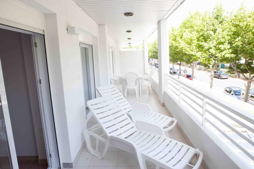Balcony/Terrace, City view