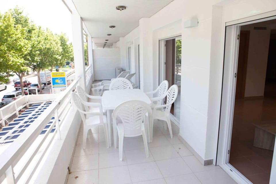 Balcony/Terrace, City view