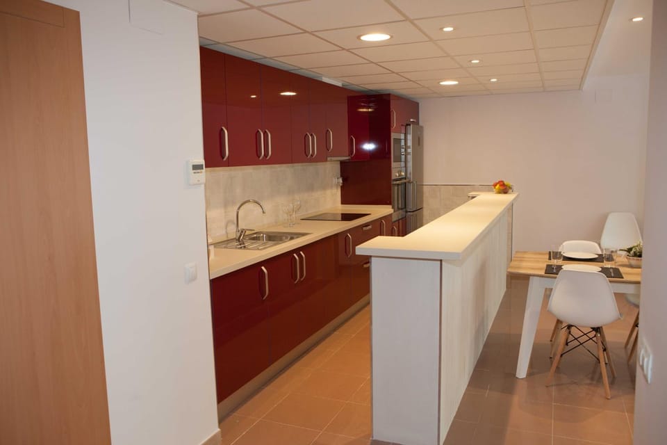 Kitchen or kitchenette