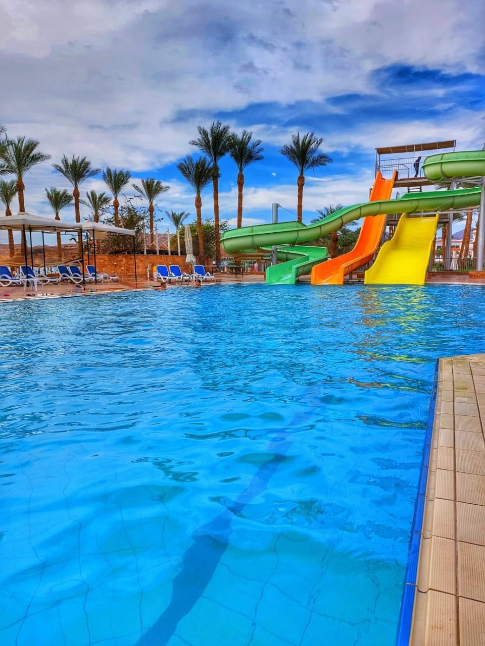 Aqua park, Swimming pool