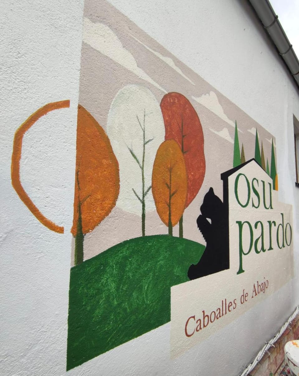 Facade/entrance, Logo/Certificate/Sign