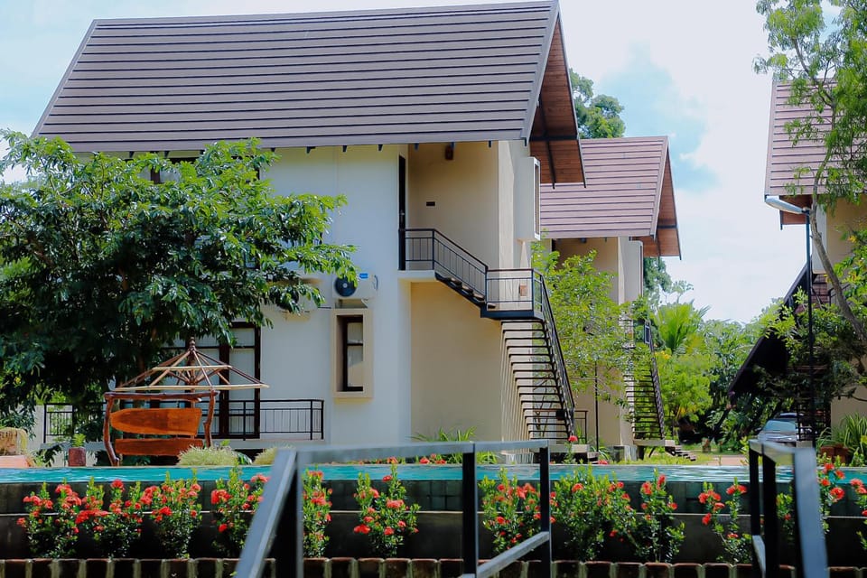 Lolu Village Resort Hotel in Sri Lanka
