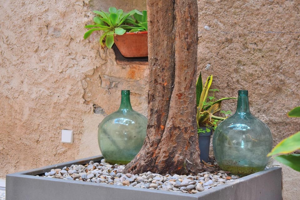 Decorative detail