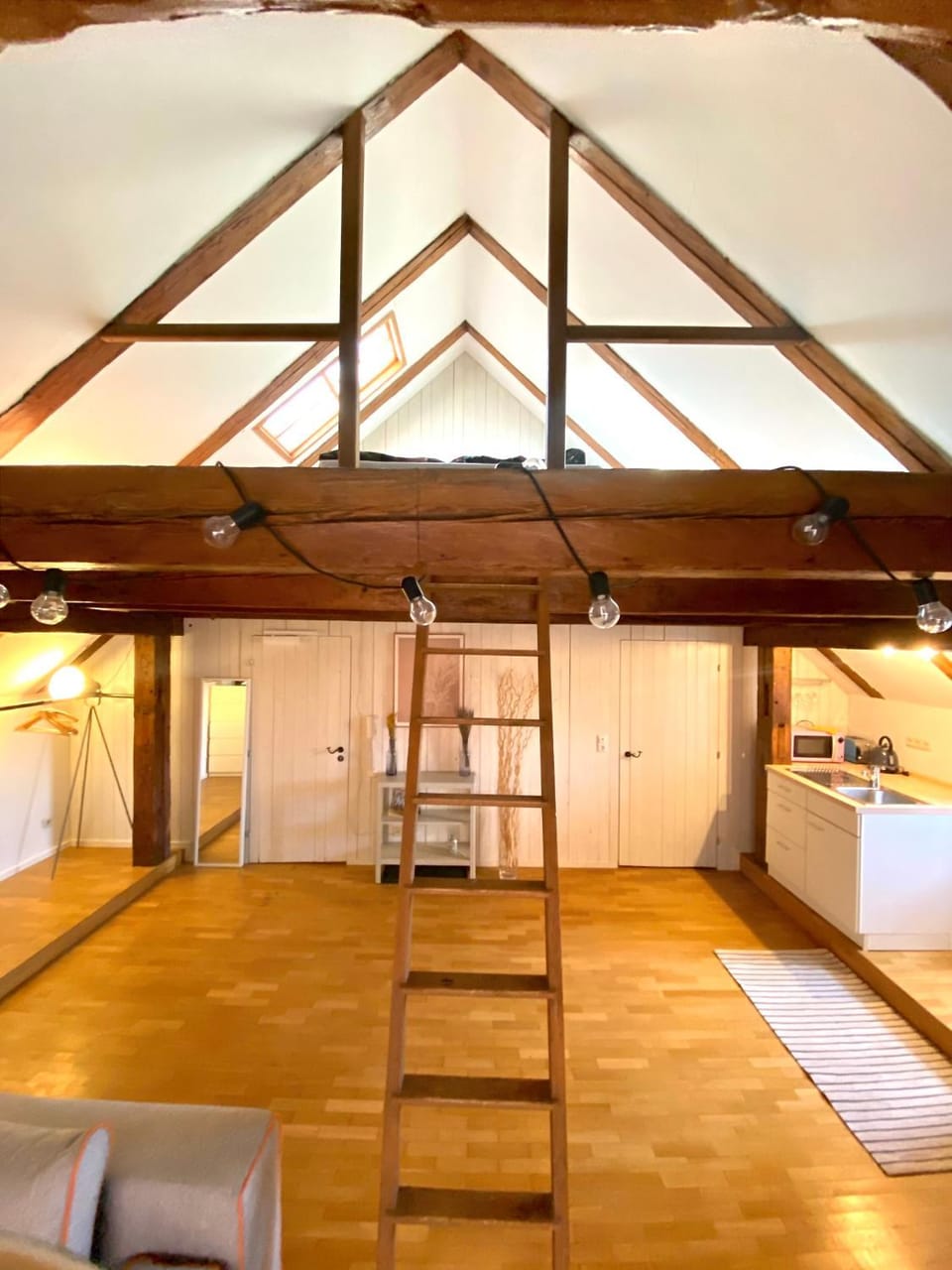 Photo of the whole room