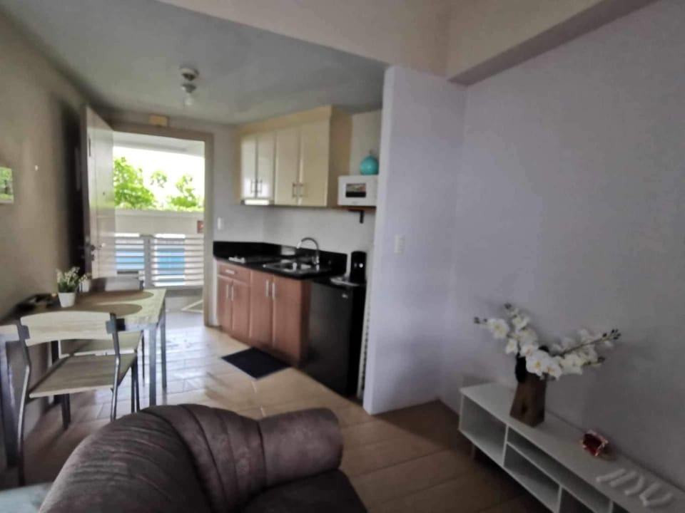 Pasay staycation @150Newport Apartment in Pasay