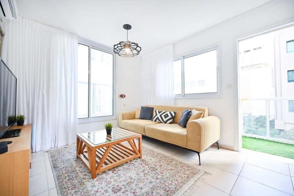 Stylish 2BR by Rothschild by HolyGuest Apartment in Tel Aviv-Yafo