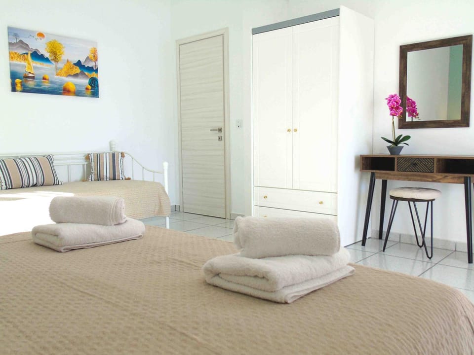 Sea Rose Apartment in Corfu, Greece