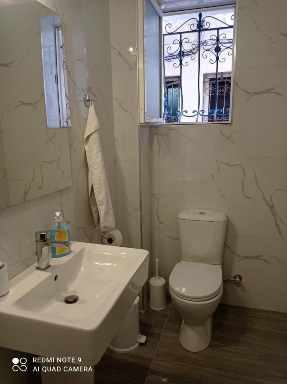 Port Side - 2BR Apartment - Center Location Apartment in Sarandë