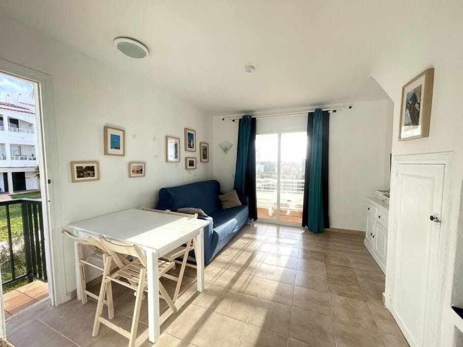Brut - Apartamento con piscina junto la playa Apartment in Cala en Blanes