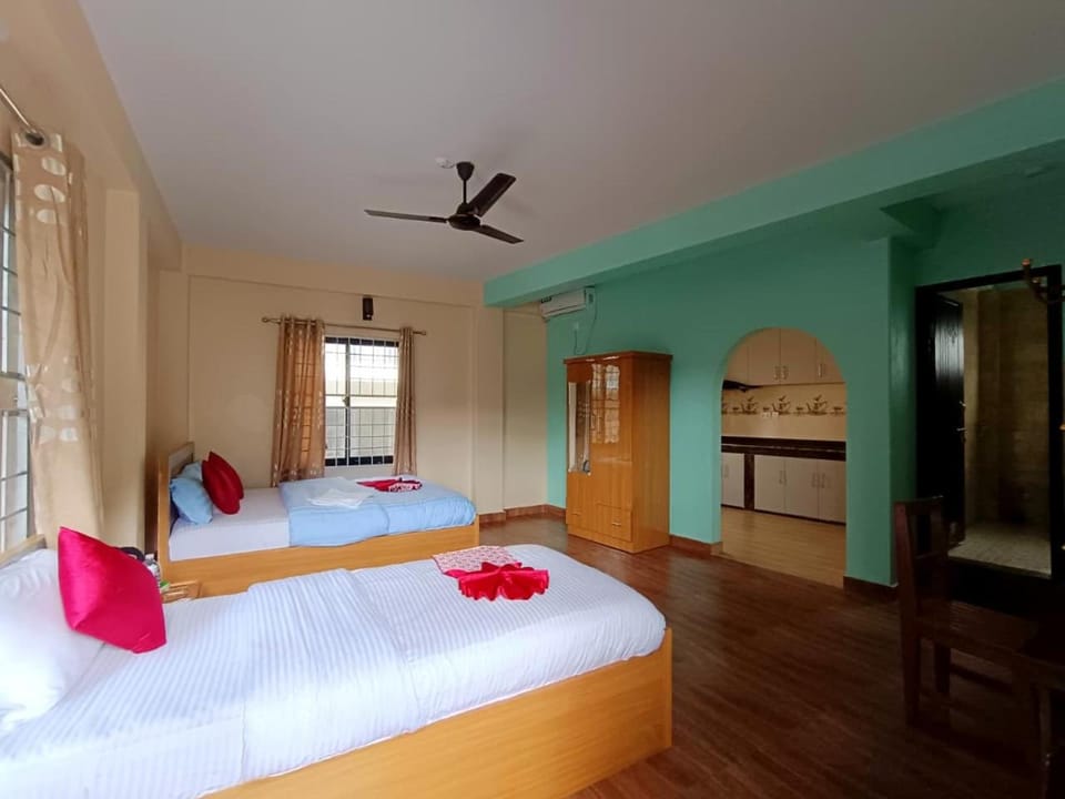 Kitchen or kitchenette, Bedroom, wardrobe
