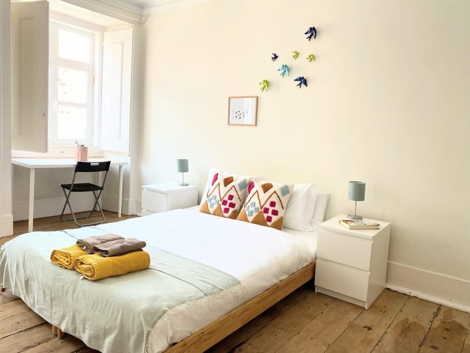 Bed, Photo of the whole room, Bedroom