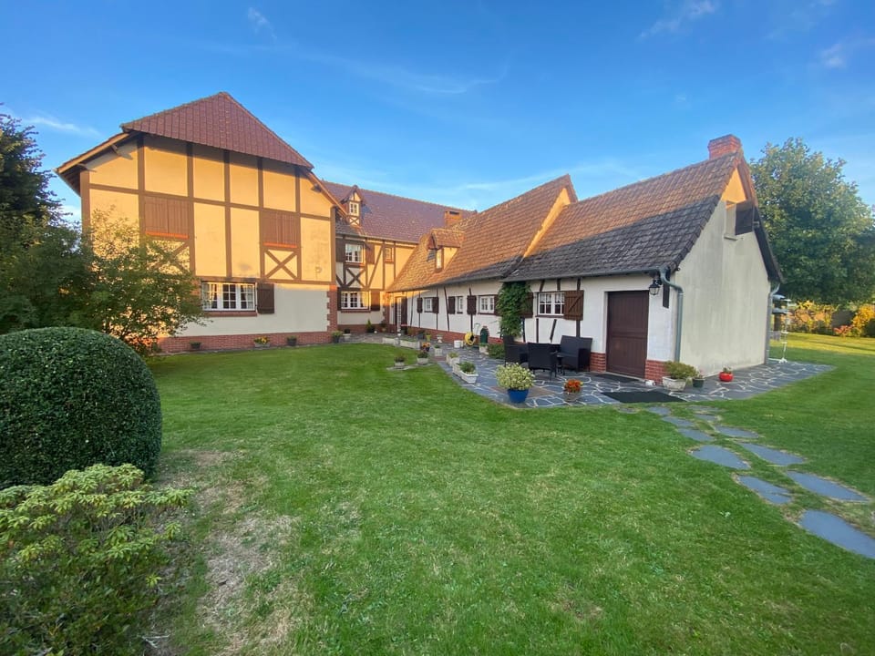 Property building, Garden, Garden view