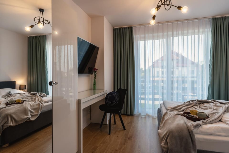 TV and multimedia, Photo of the whole room