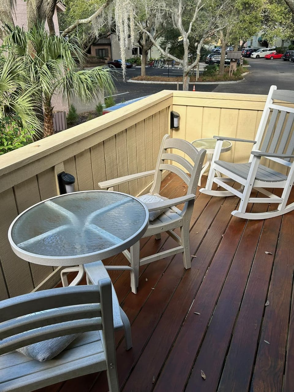View (from property/room), Balcony/Terrace, Quiet street view