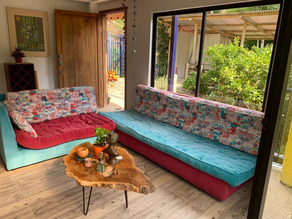 Living room, Garden view
