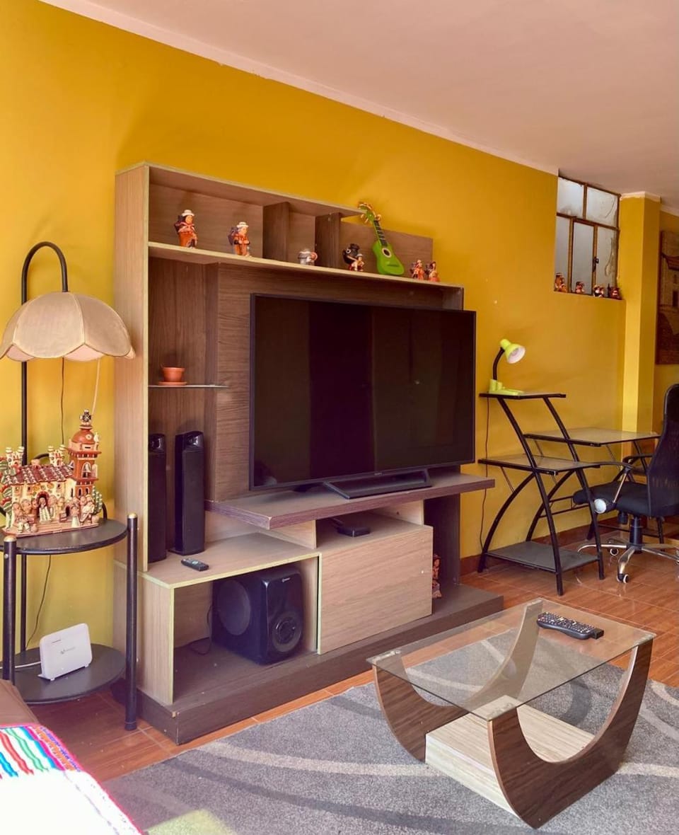 Departamento céntrico con terraza ideal para grupos Apartment in Ayacucho