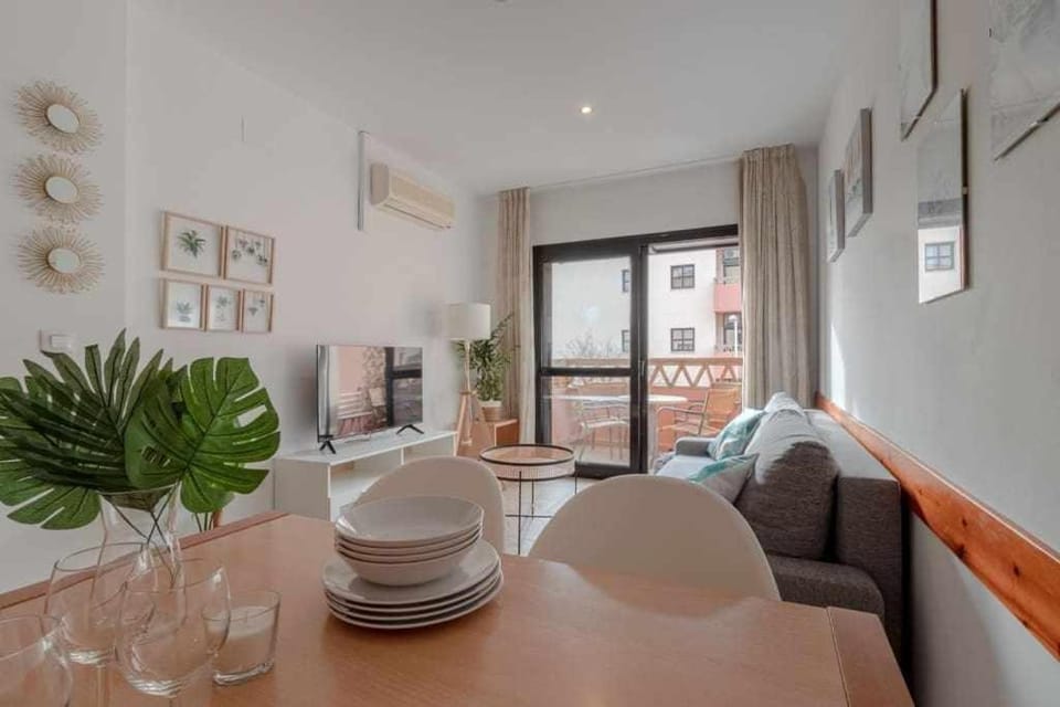 Apartamento 303 junto a la playa piscina y parking Apartment in Punta Umbría