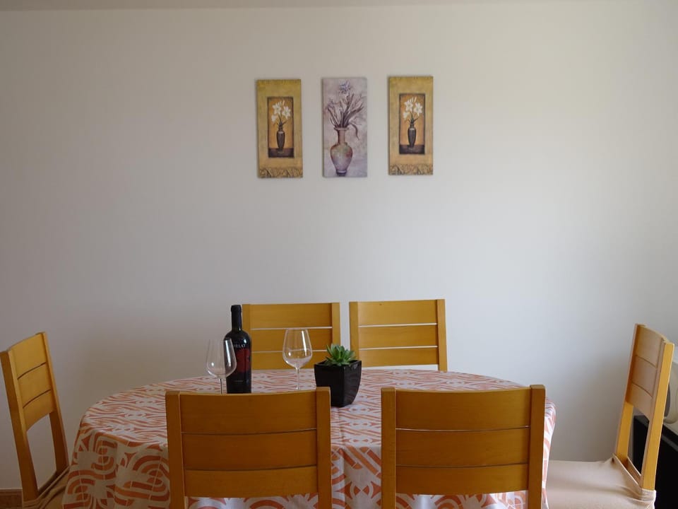 6-pax Apartment ON THE BEACH - TOP Floor, Great sea view, Parking ensured Apartment in Split-Dalmatia County