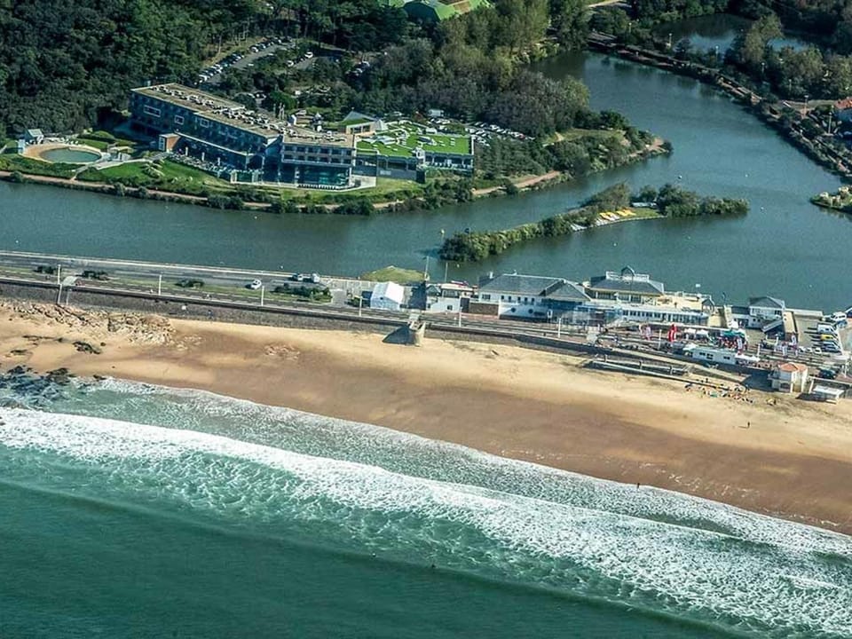 Appartement vue mer avec piscine chauffée et parking gratuit - FR-1-92-916 Apartment in Château-d'Olonne