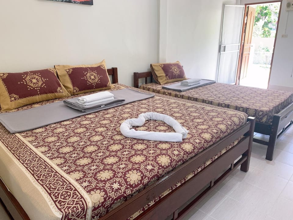 Sabye~Sabye Bed and Breakfast in Ko Tao