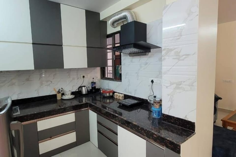 Entire Apartment -Pradhan Nagar Middle of the city Apartment in West Bengal