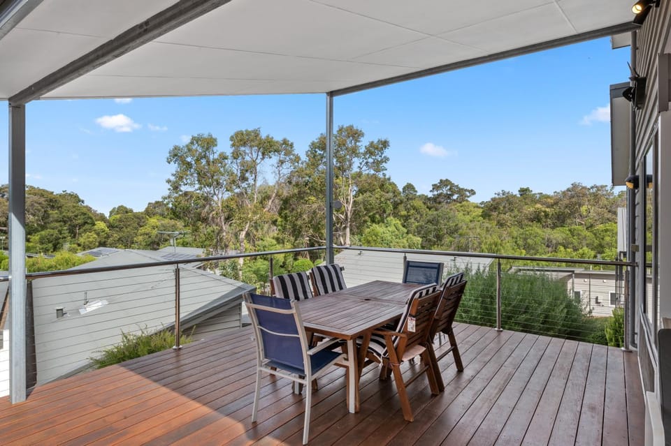 Surfs Up House in Dunsborough