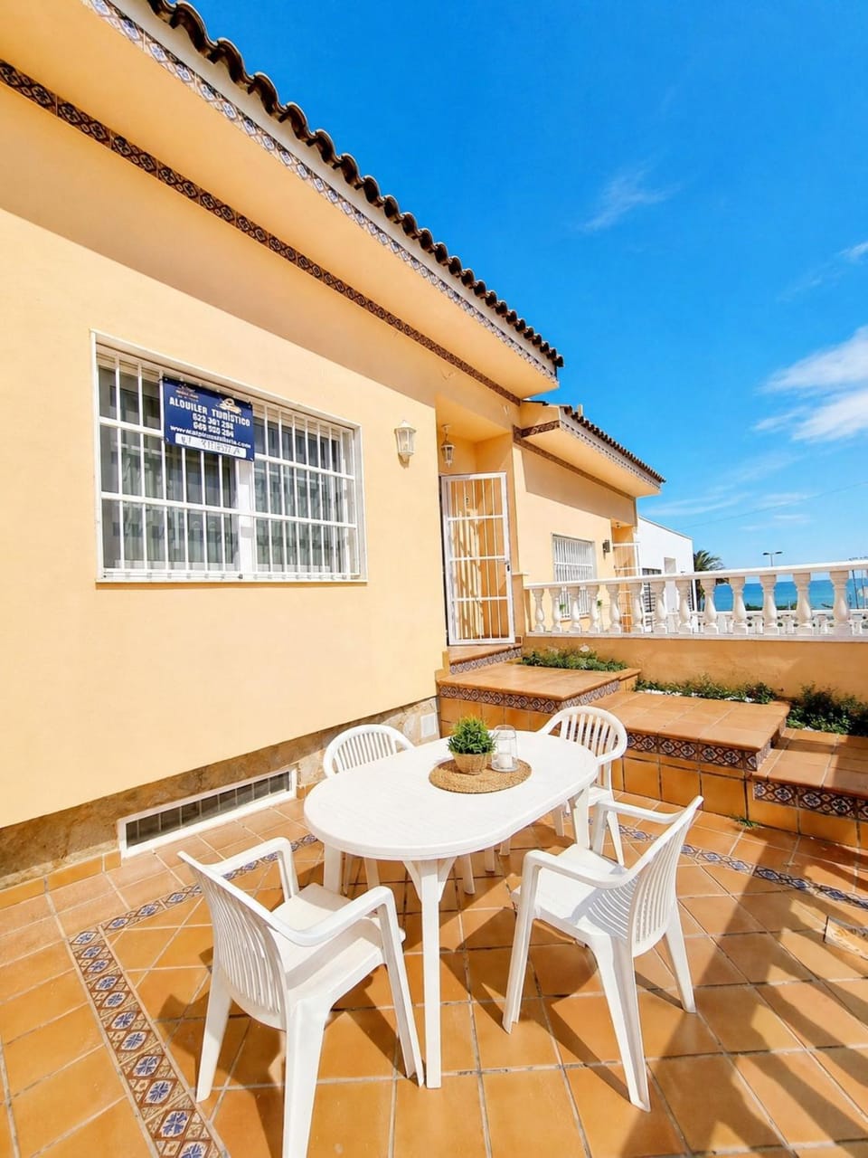 Beachfront Home La Mata House in Torrevieja