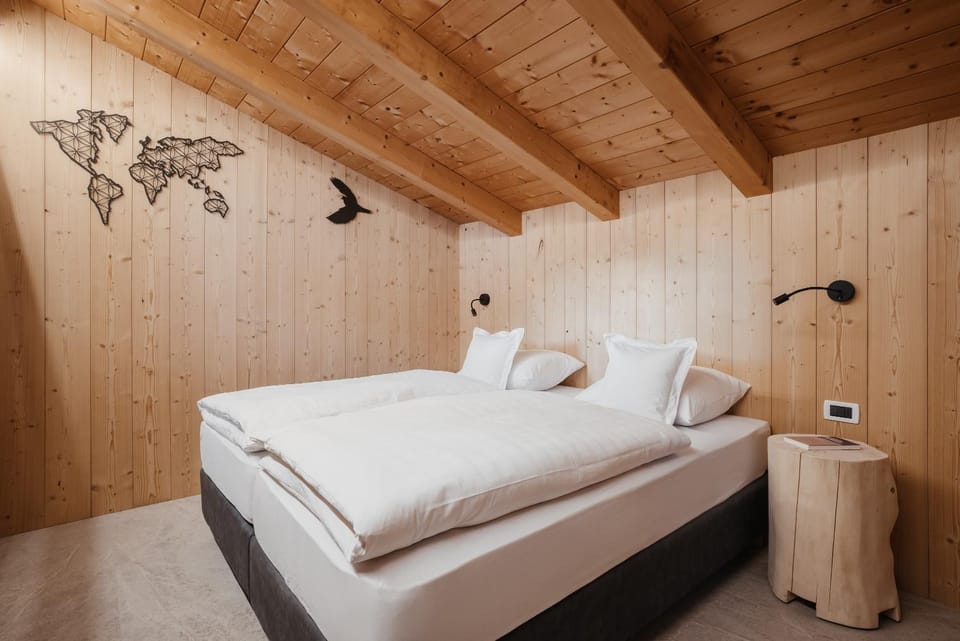 Property building, Living room, Bedroom