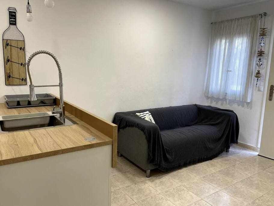 Macarelleta Apartamento con piscina junto la playa Apartment in Cala en Blanes