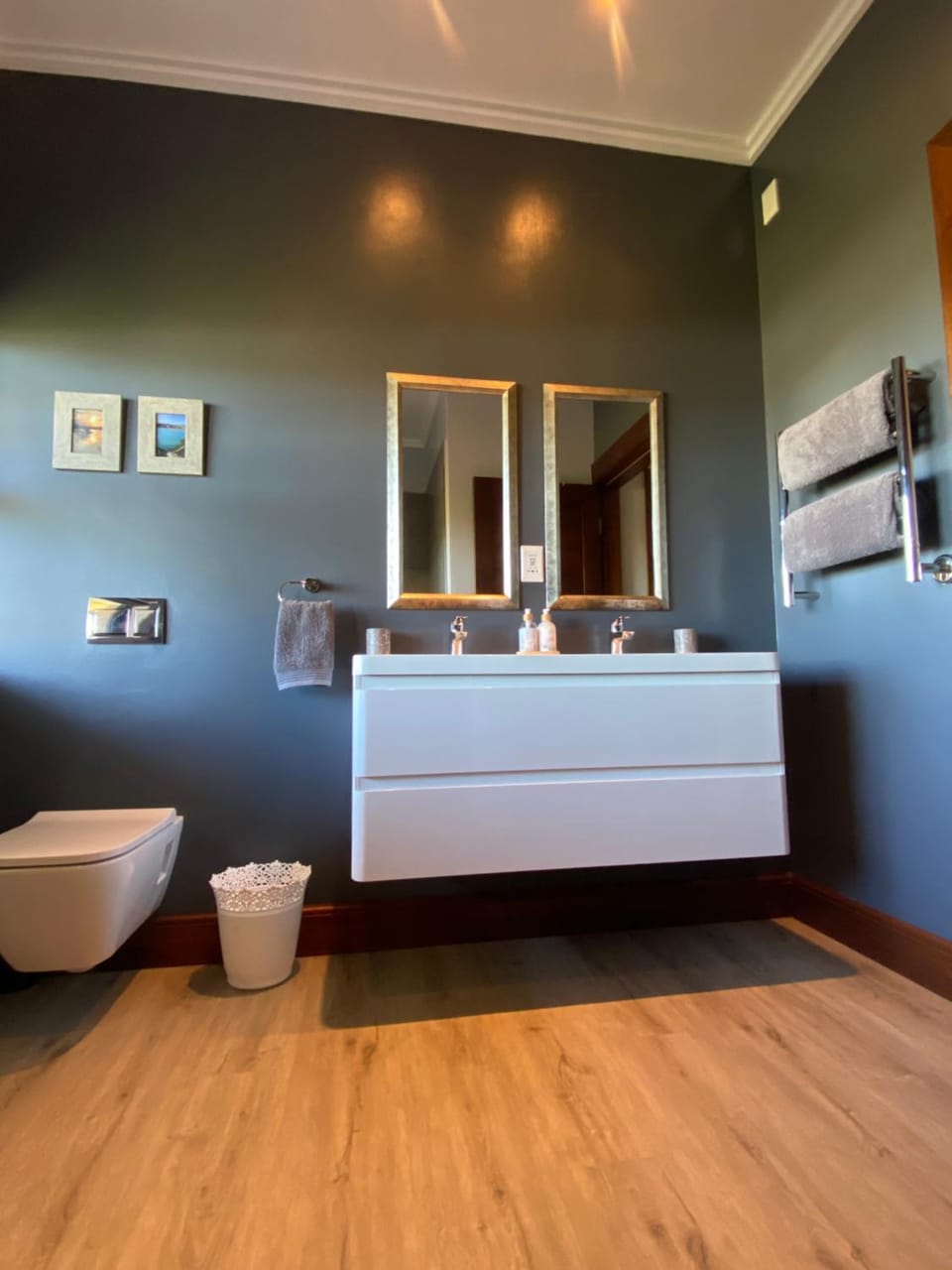 Toilet, Bathroom