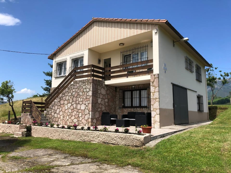 Property building, Garden