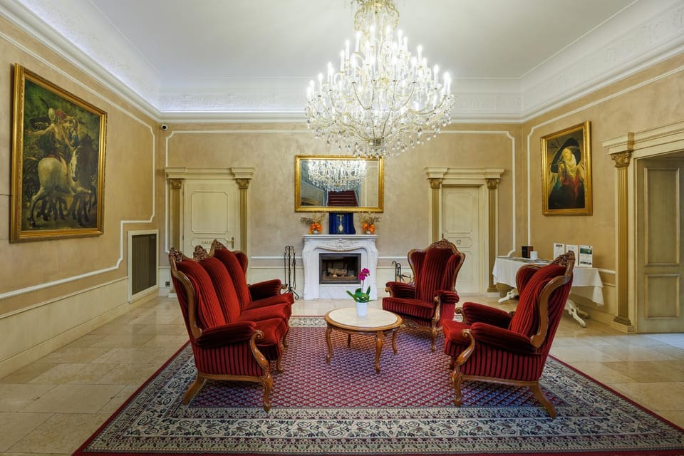 Property building, Lobby or reception