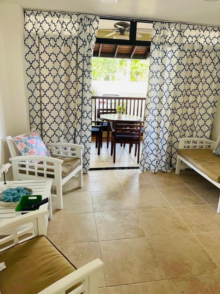 Lovely Beachfront 2 bedrooms condo with 2 pools Apartment in Las Terrenas