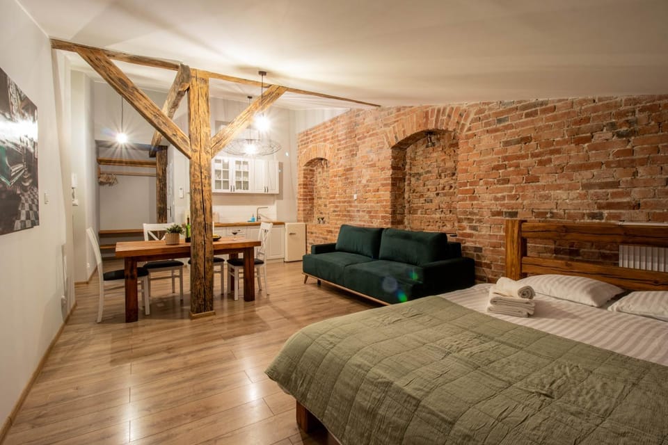 Living room, Photo of the whole room