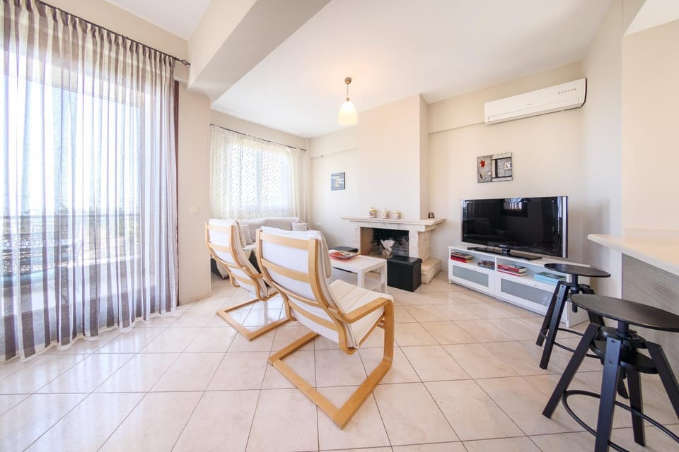 TV and multimedia, Seating area, flat iron