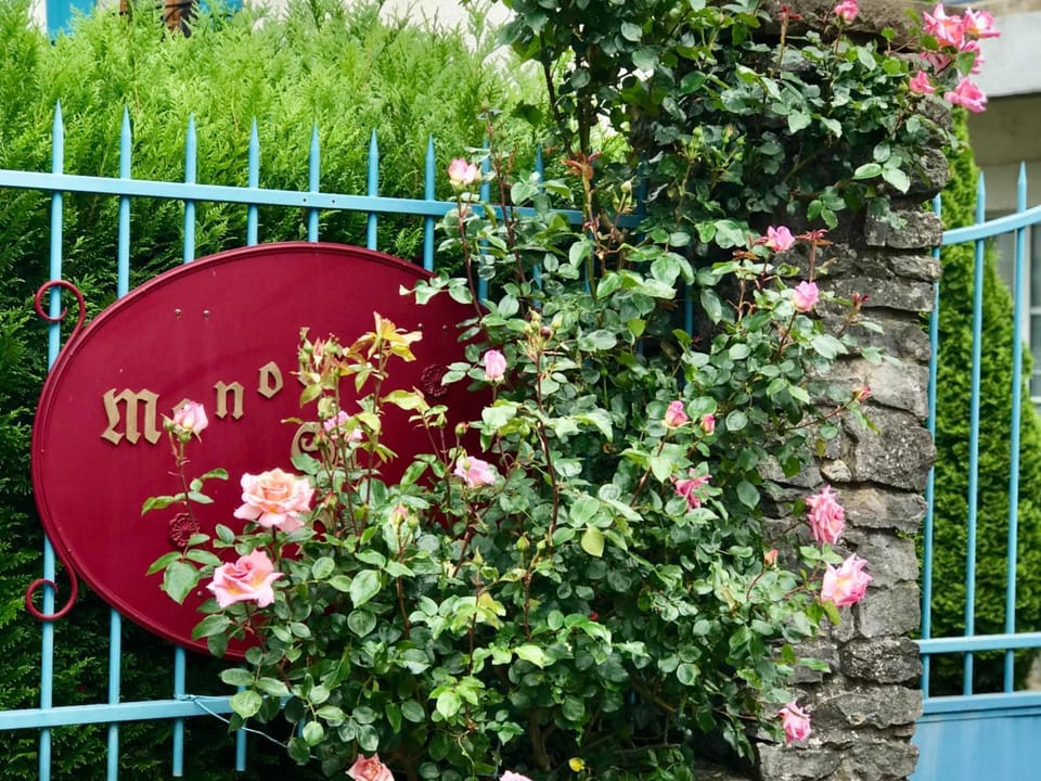 Property logo or sign