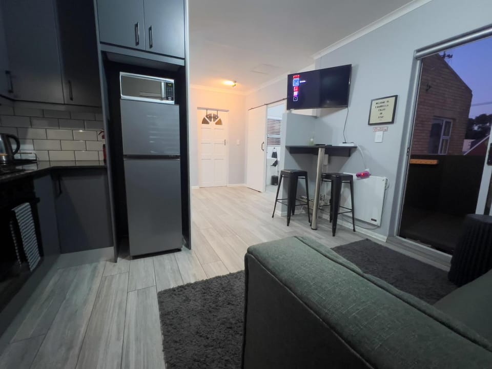 Marbella - Cozy studio in Heart of Table View Apartment in Cape Town
