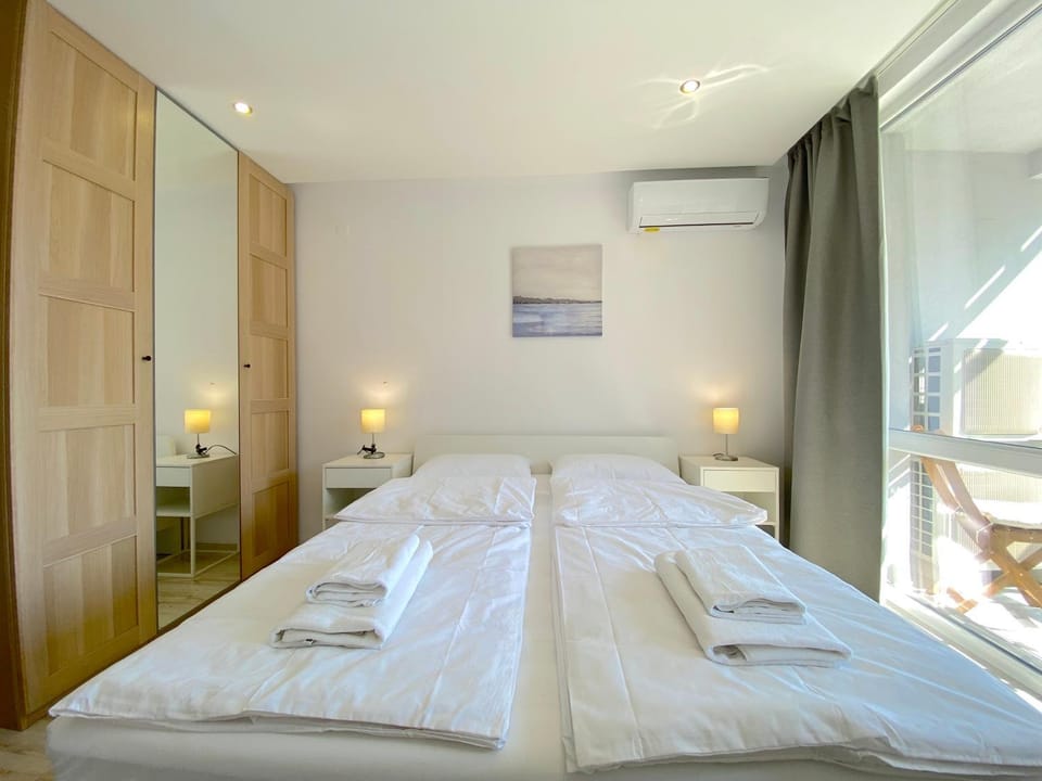 Paradiso Aparthotel - Private apartment -BSR-2 Apartment in Nessebar