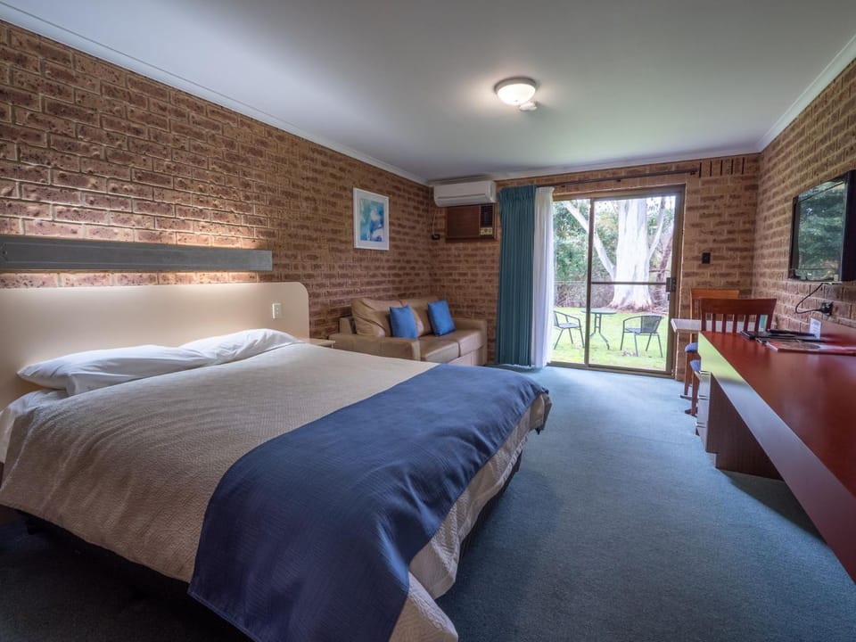 Eildon Parkview Motor Inn Room 6 Motel in Eildon