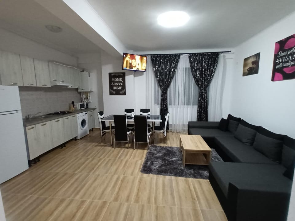 Apartament ROXY cu 3 camere Apartment in Constanța County