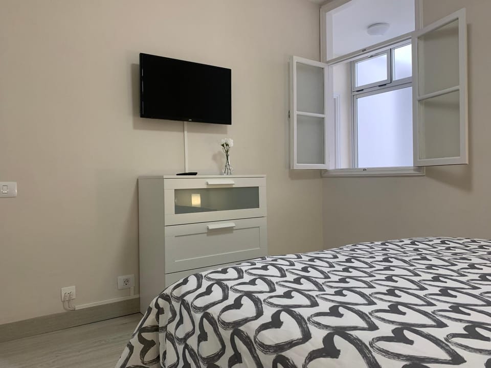TV and multimedia, Bedroom