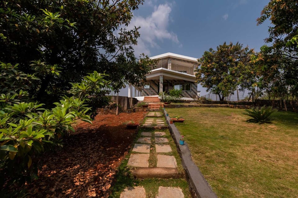 Property building, Garden