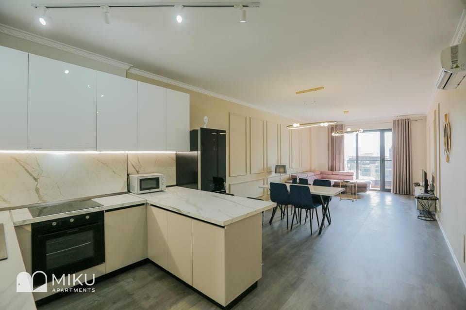 Kitchen or kitchenette, Living room, Seating area, Dining area, minibar, pet friendly, stove