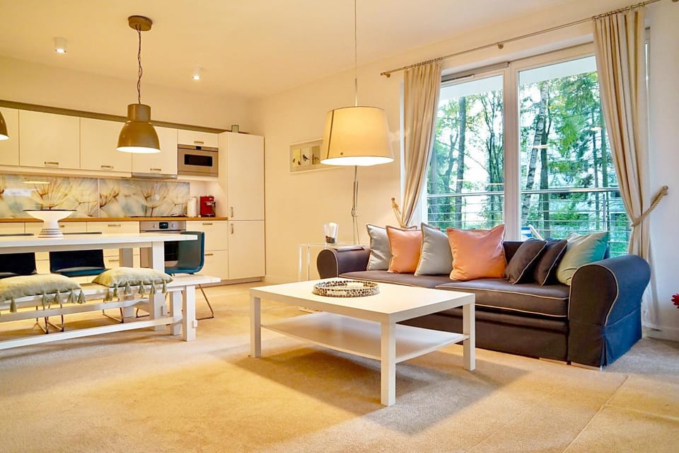 Kitchen or kitchenette, Living room, Seating area