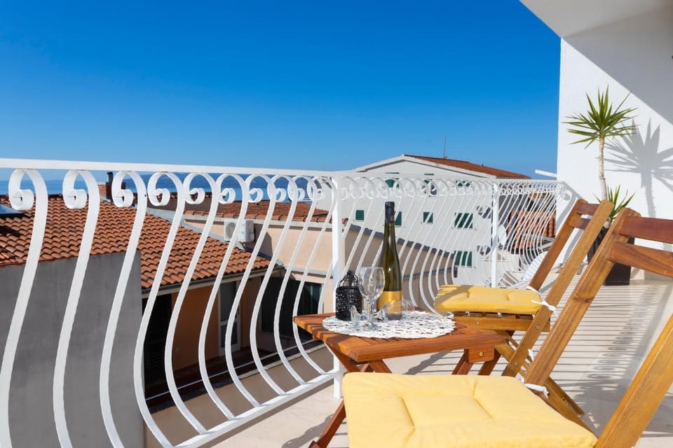 Koko Apartment in Makarska