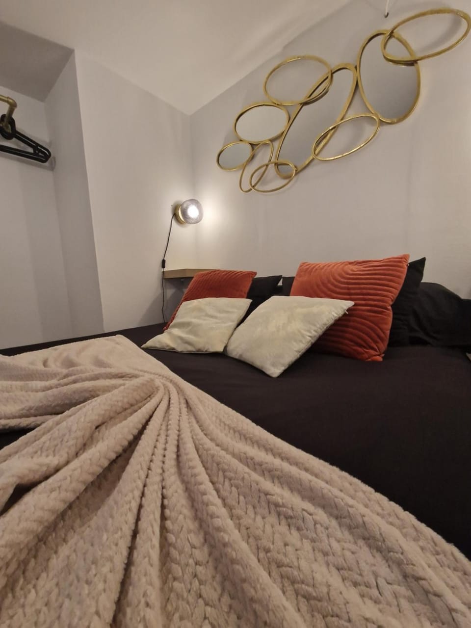 LE PETIT TRIPLEX DES CARMELITES -COEUR HISTORIQUE Apartment in Rouen