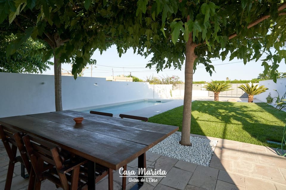 Patio, Day, Garden, Balcony/Terrace, Garden view, Swimming pool
