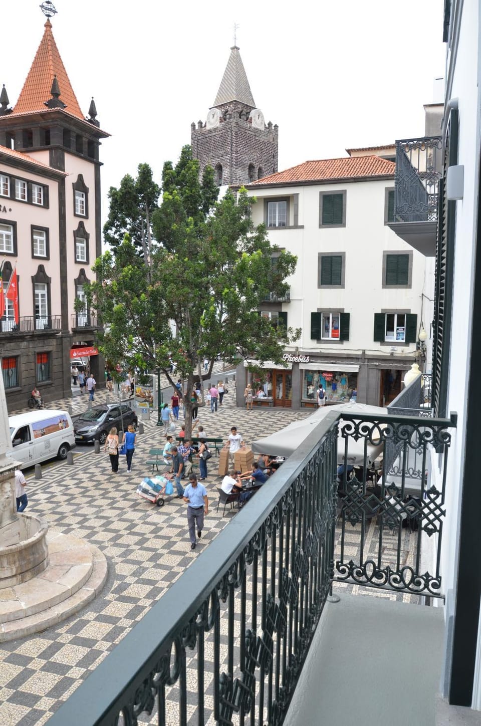 Balcony/Terrace, City view, Street view