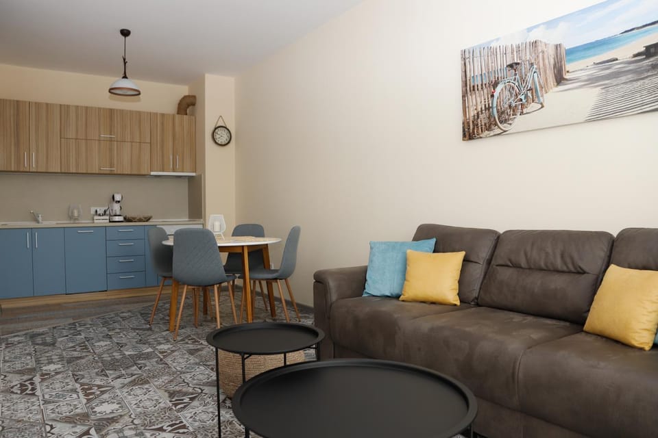 Casa Maiolica in Atlantis Atmosphere Apartment in Burgas