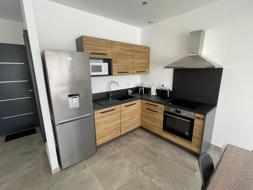 Coffee/tea facilities, Kitchen or kitchenette, dishwasher, minibar, pet friendly, stove, toaster, washing machine